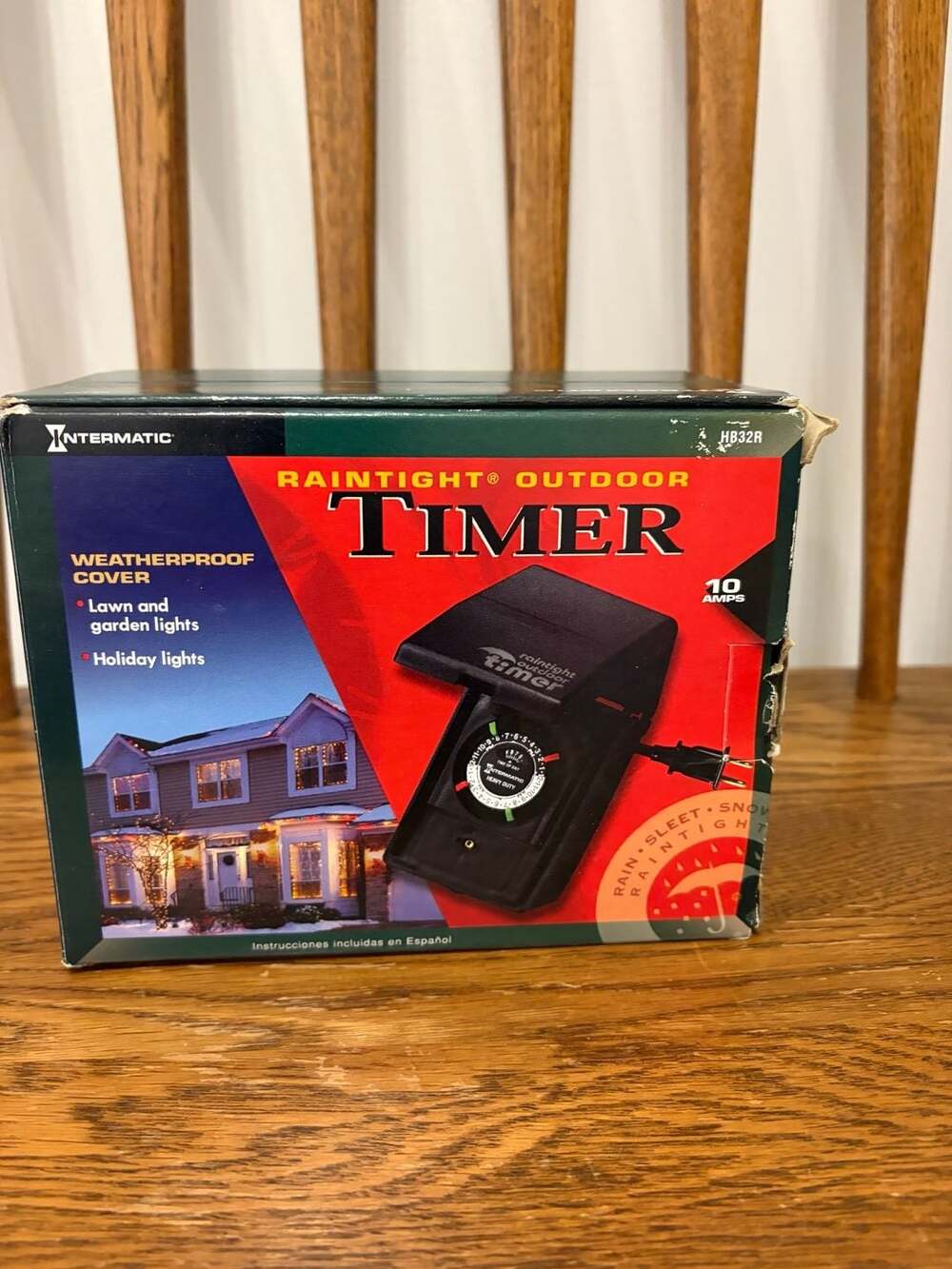 Intermatic HB32R Raintight Outdoor Timer - Picture 2 of 4